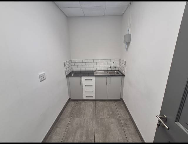 447M² OFFICE TO LET IN RIVONIA